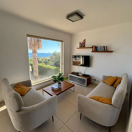 Horizon Bliss At Coral Bay Apartment *